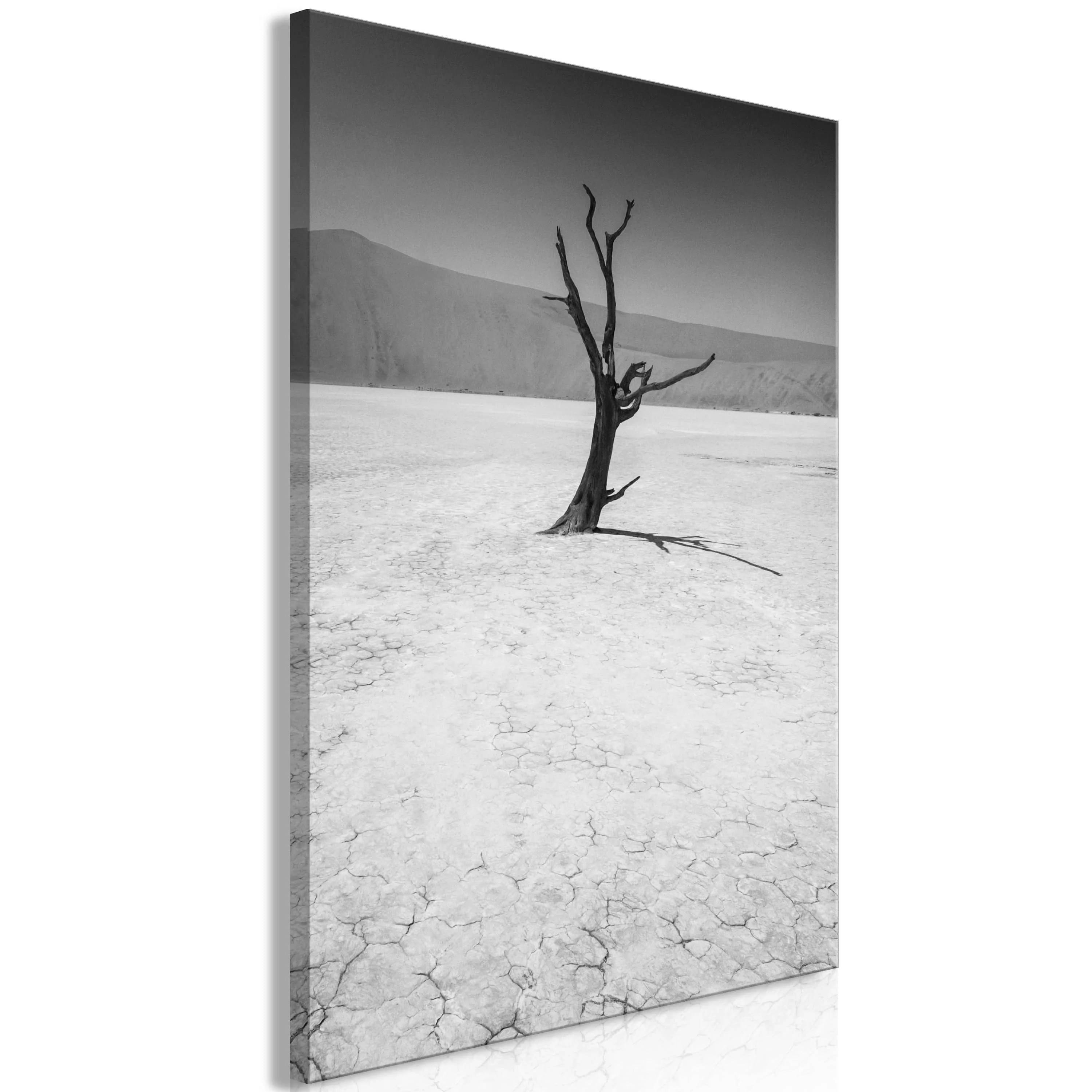 Wandbild - Tree in the Desert (1 Part) Vertical günstig online kaufen